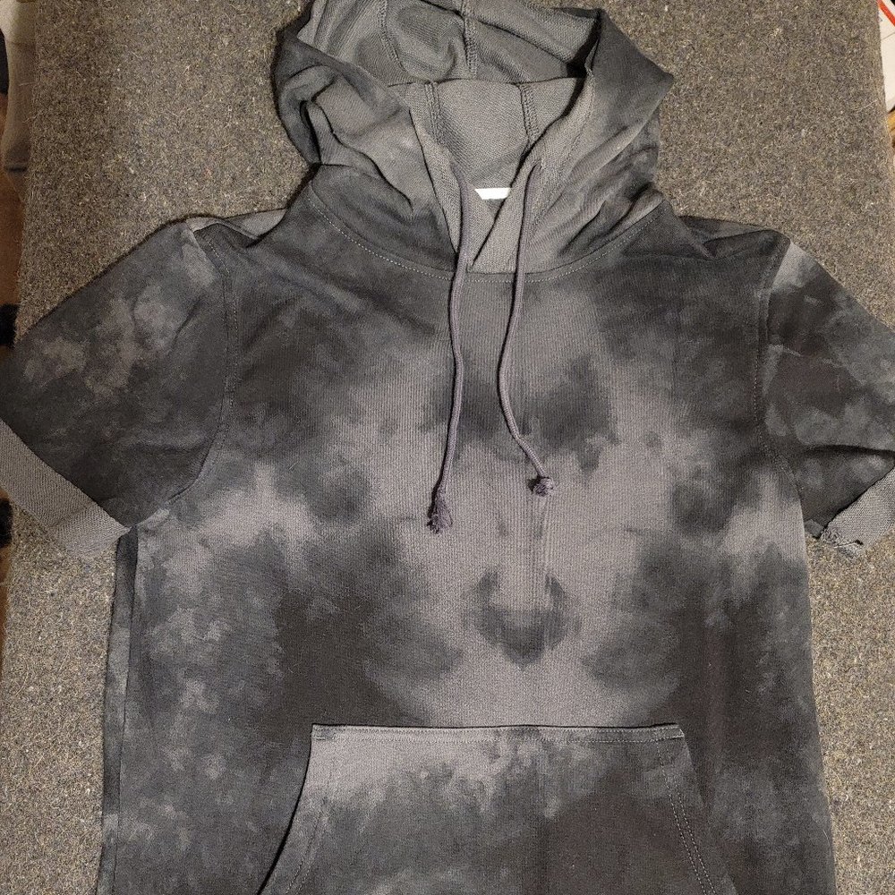 Athletic Short-Sleeve, hoodie, hooded, workout, gym, shirt Small/Med